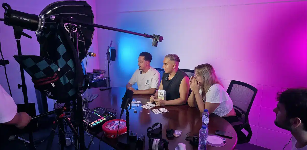 Enregistrement de podcast dans le studio Kumo